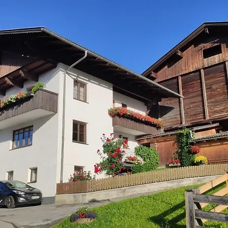 Mascherhof Apartment *
